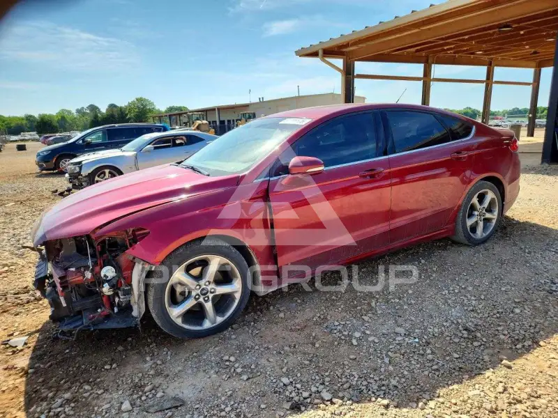 2015 Ford FUSION фото