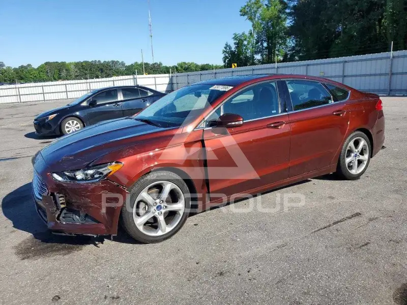 2015 Ford FUSION фото