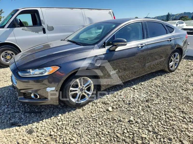 2015 Ford FUSION фото