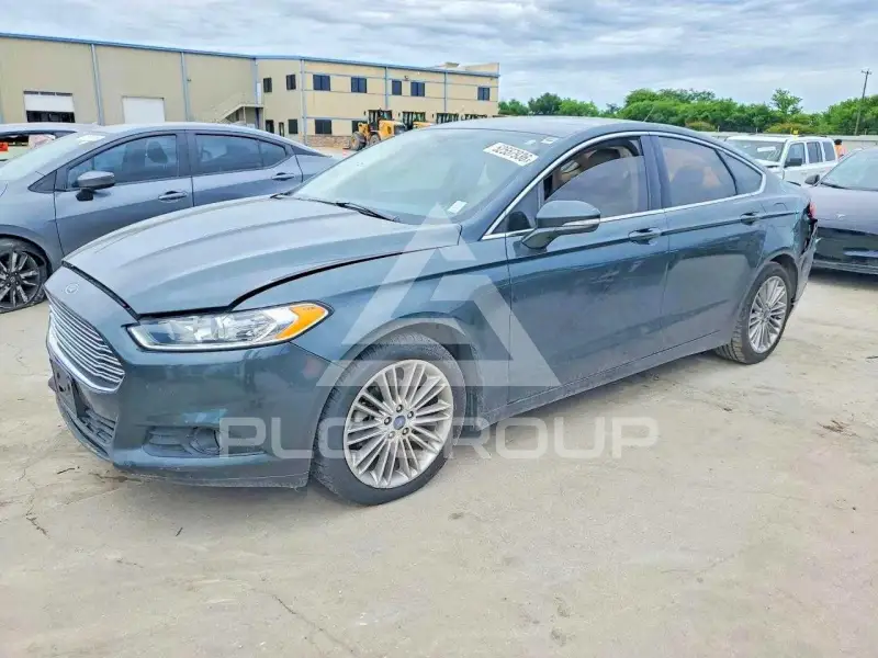 2015 Ford FUSION фото