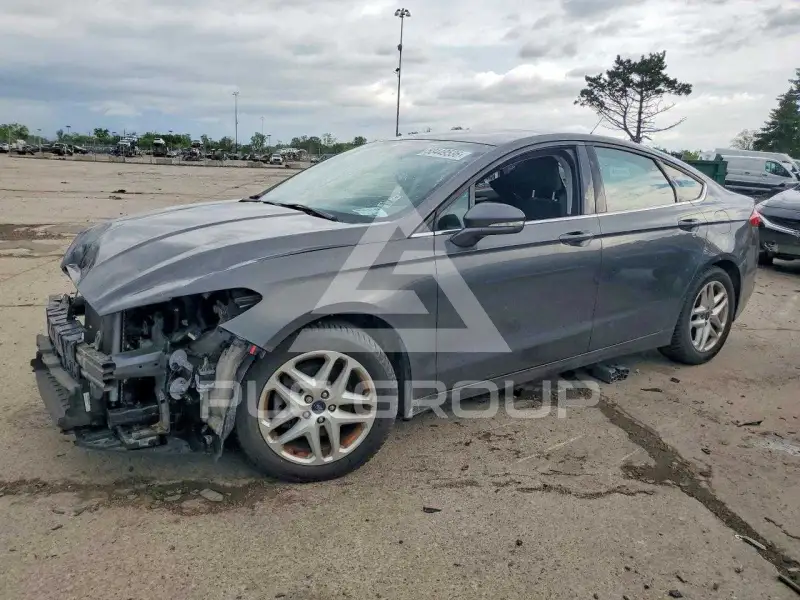 2015 Ford FUSION фото