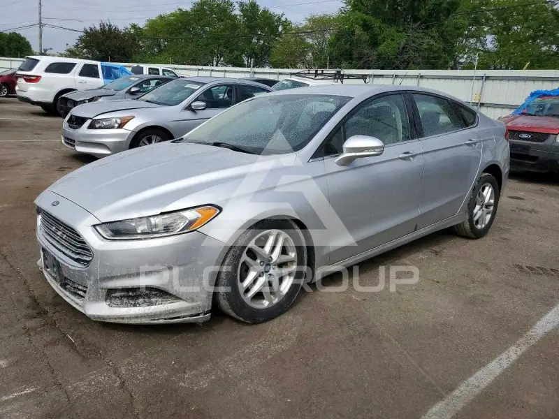 2015 Ford FUSION фото