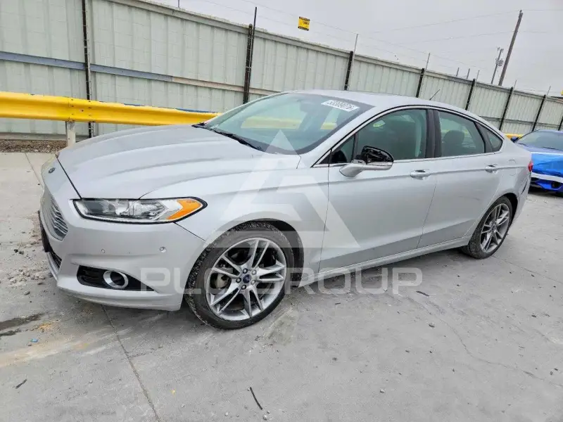 2015 Ford FUSION фото