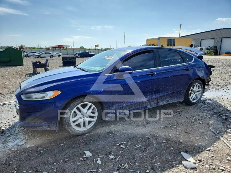 2015 Ford FUSION фото