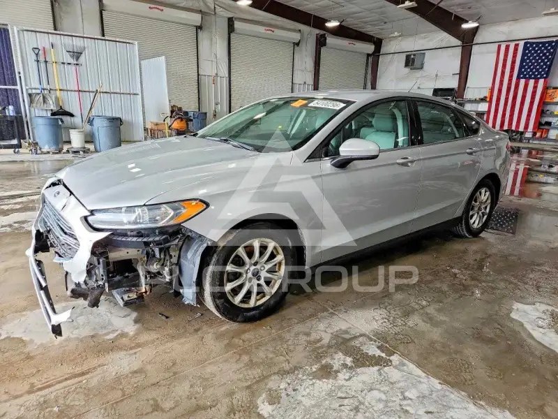 2015 Ford FUSION photo