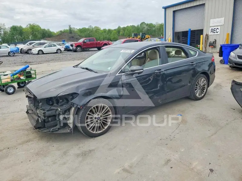 2015 Ford FUSION фото