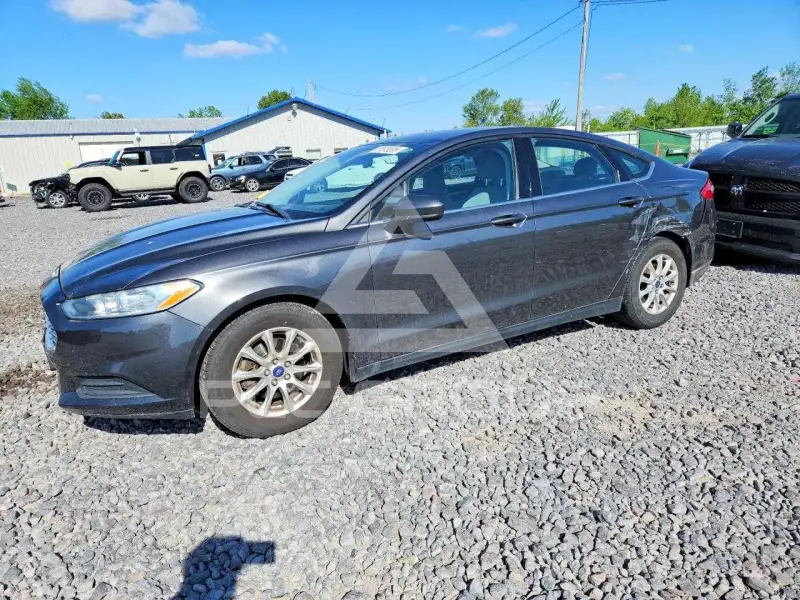 2015 Ford FUSION photo