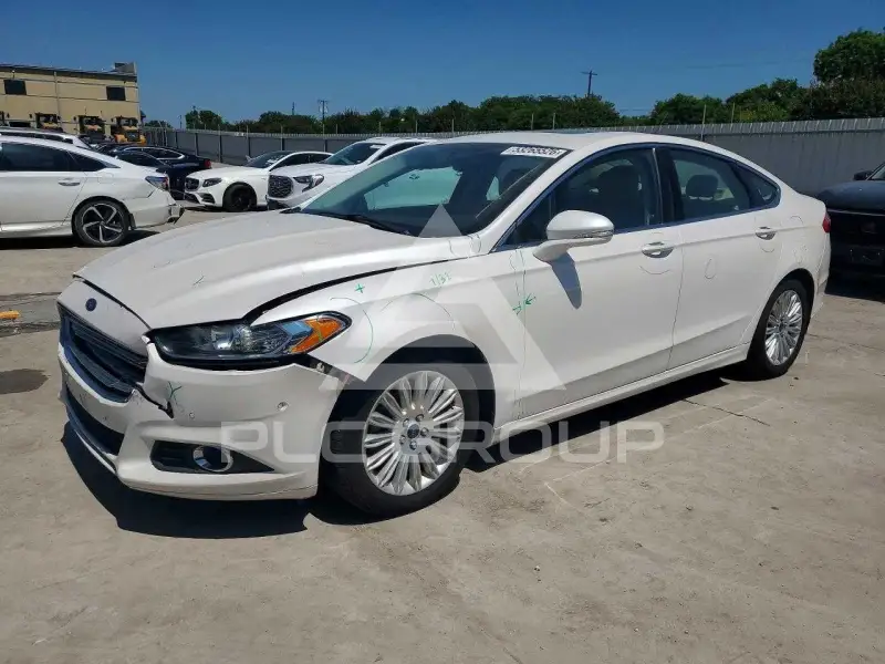 2015 Ford FUSION фото