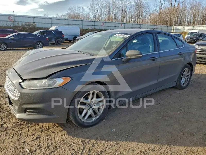 2015 Ford FUSION photo