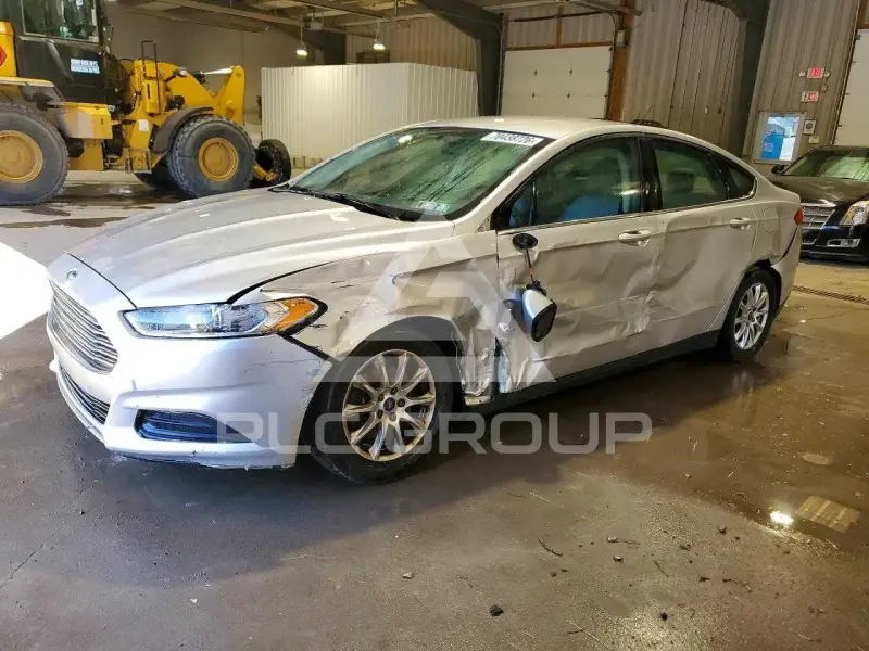 2015 Ford FUSION photo