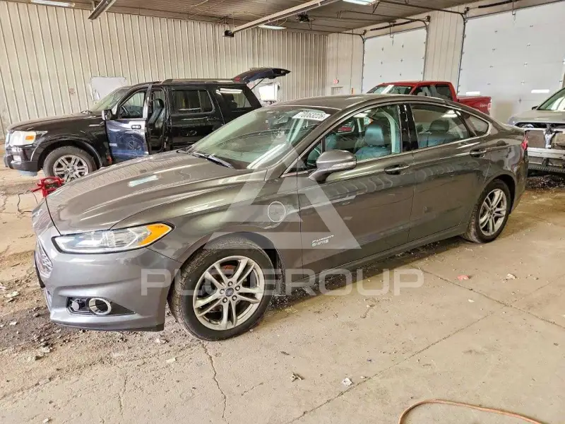 2015 Ford FUSION фото