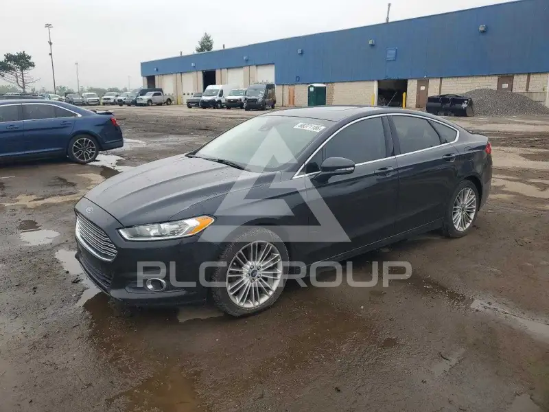 2015 Ford FUSION фото