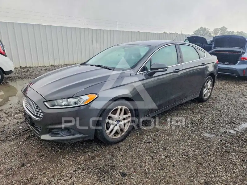 2015 Ford FUSION photo