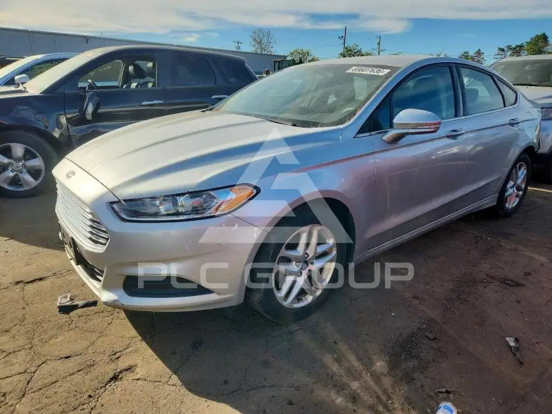 2015 Ford FUSION фото
