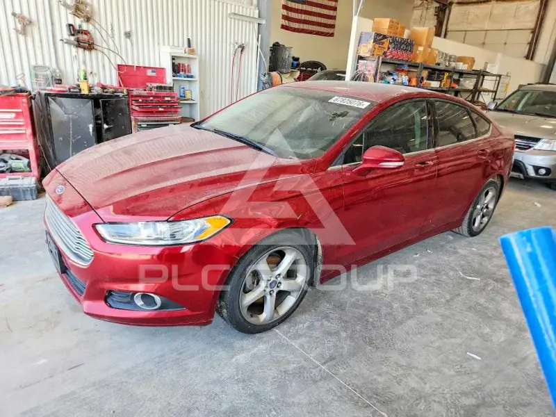 2015 Ford FUSION фото