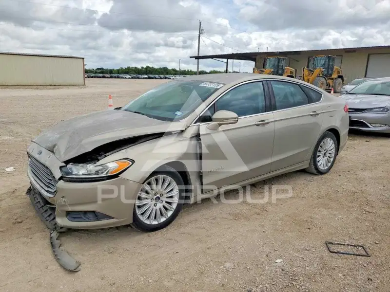 2015 Ford FUSION фото