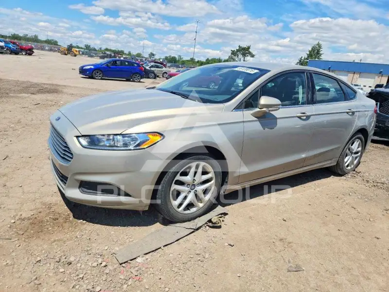 2015 Ford FUSION фото