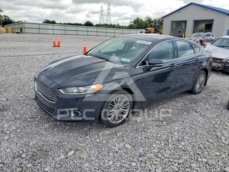 2015 Ford FUSION фото