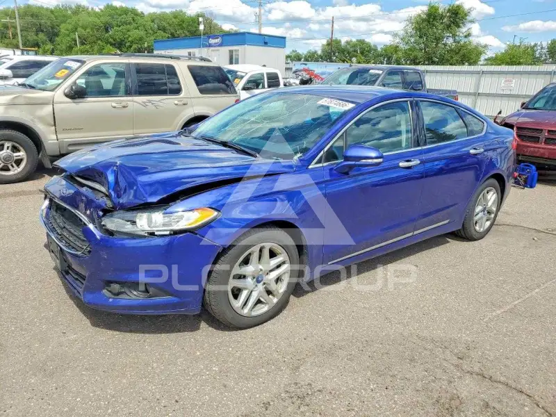 2015 Ford FUSION фото
