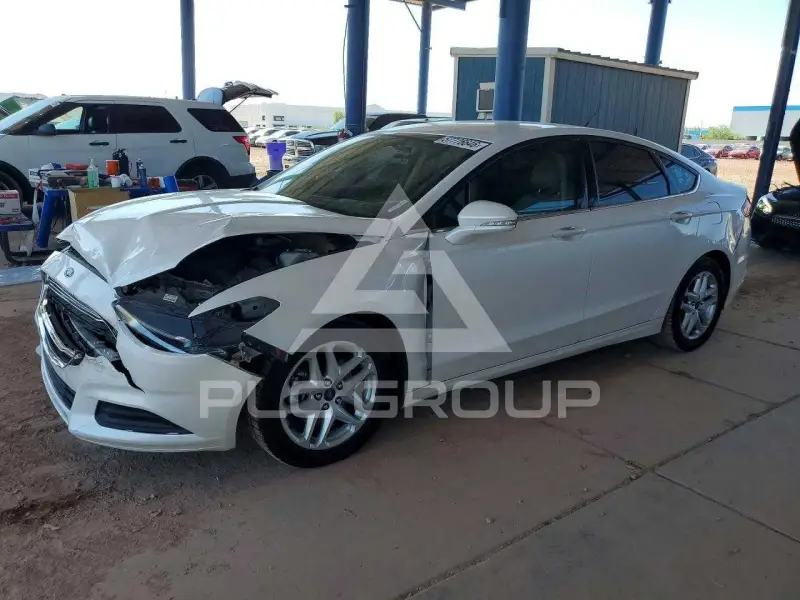 2015 Ford FUSION фото