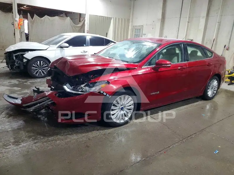 2015 Ford FUSION фото
