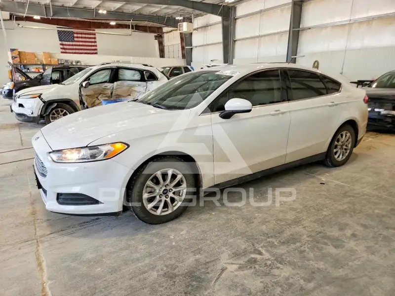 2015 Ford FUSION photo