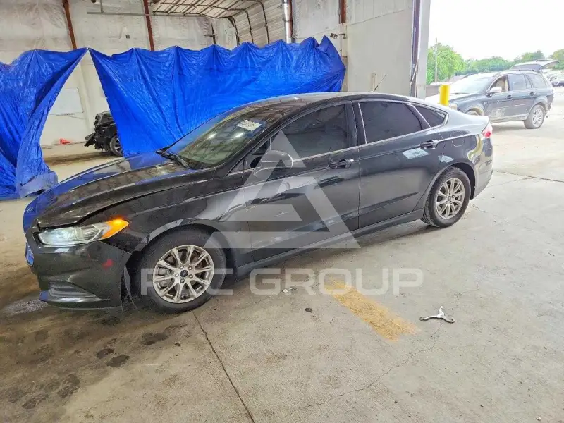 2015 Ford FUSION photo