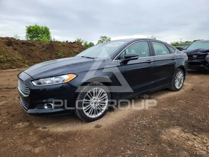 2015 Ford FUSION photo