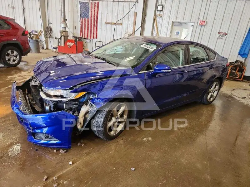 2015 Ford FUSION photo