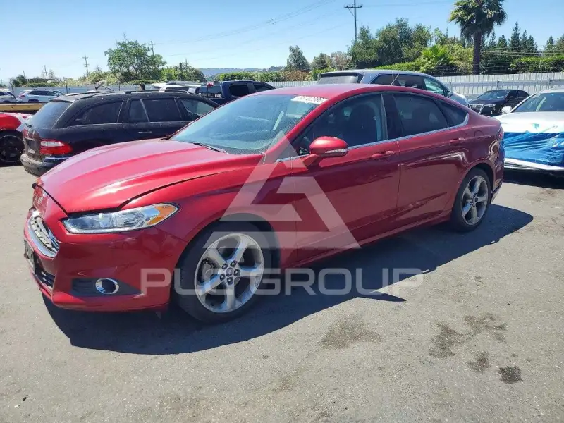 2015 Ford FUSION фото
