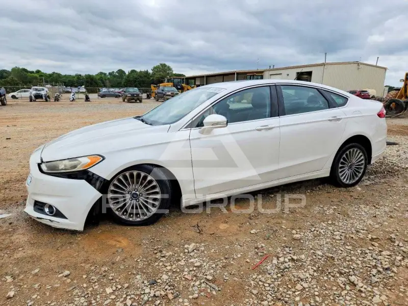 2015 Ford FUSION фото