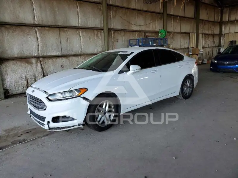 2015 Ford FUSION фото