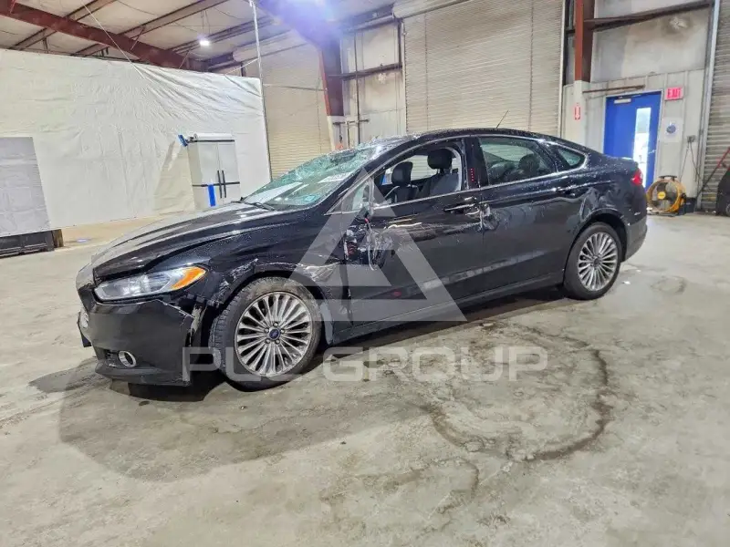 2015 Ford FUSION фото