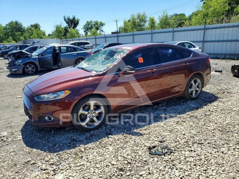 2015 Ford FUSION фото