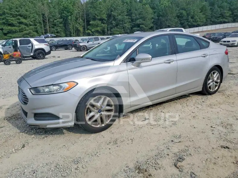2015 Ford FUSION фото