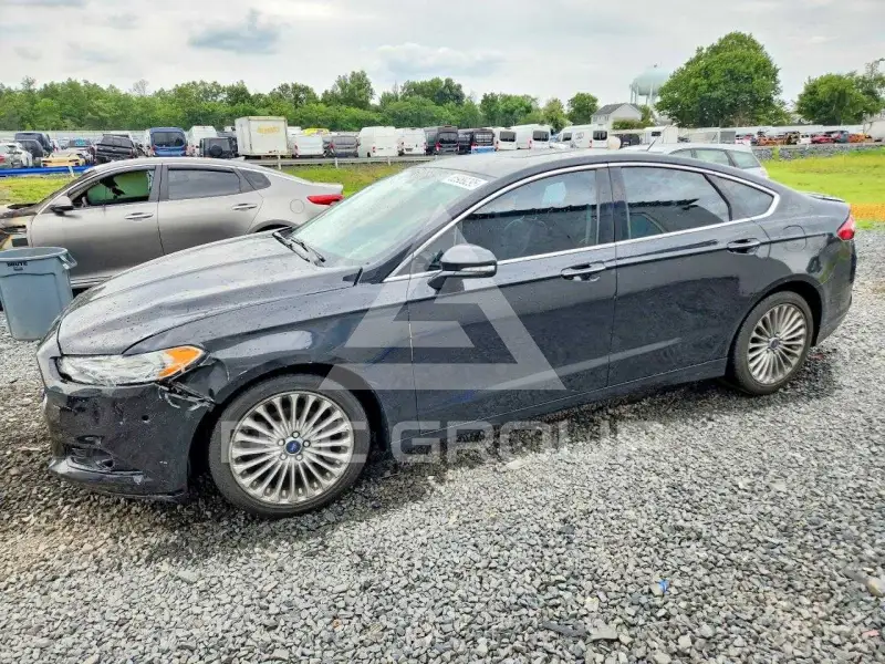 2015 Ford FUSION фото