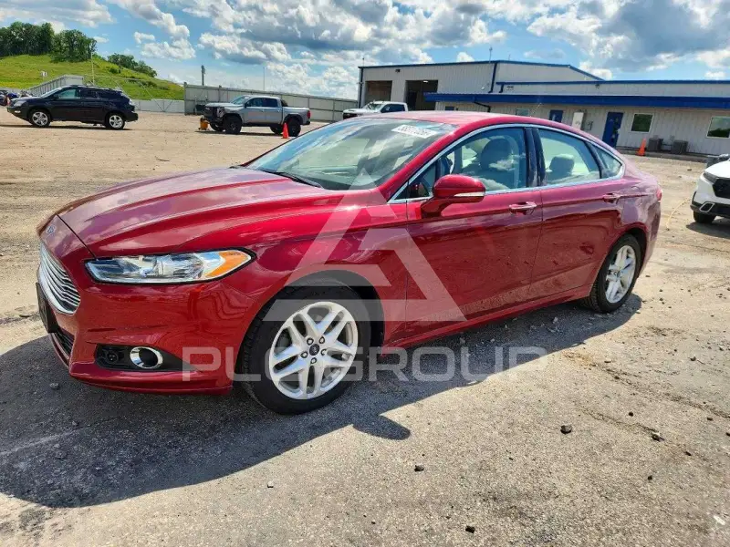 2015 Ford FUSION фото