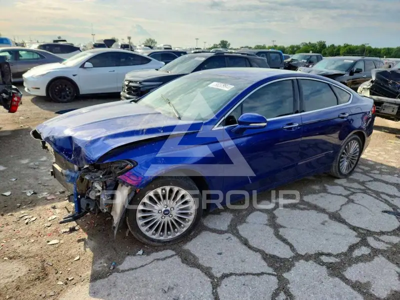 2015 Ford FUSION фото