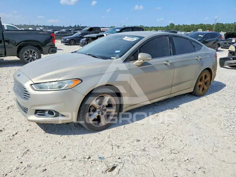 2015 Ford FUSION photo