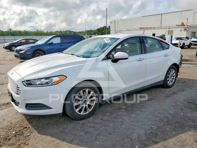 2015 Ford FUSION фото