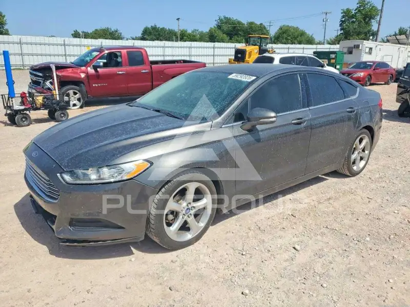 2015 Ford FUSION photo