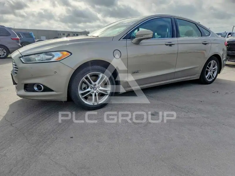 2015 Ford FUSION photo