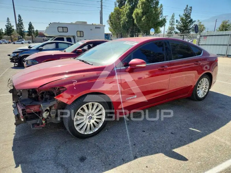 2015 Ford FUSION photo