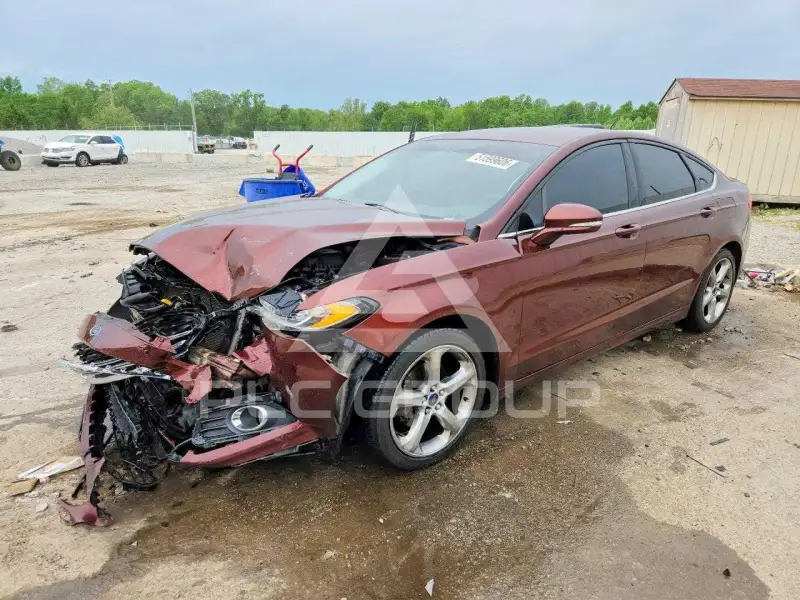 2015 Ford FUSION фото