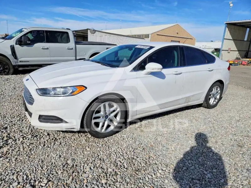 2015 Ford FUSION фото