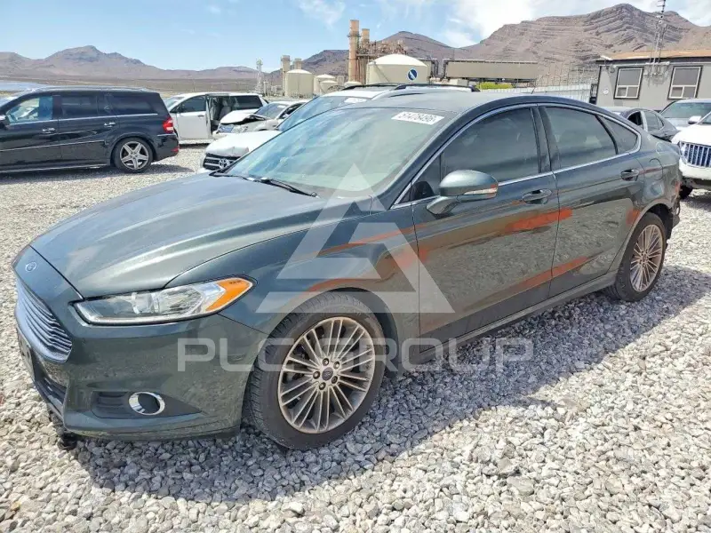 2015 Ford FUSION фото