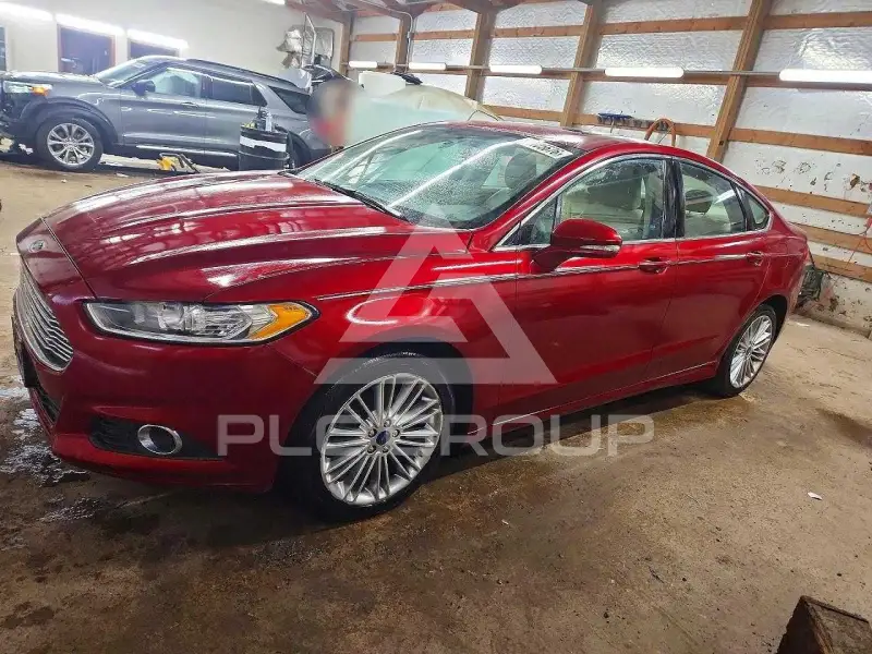 2015 Ford FUSION фото