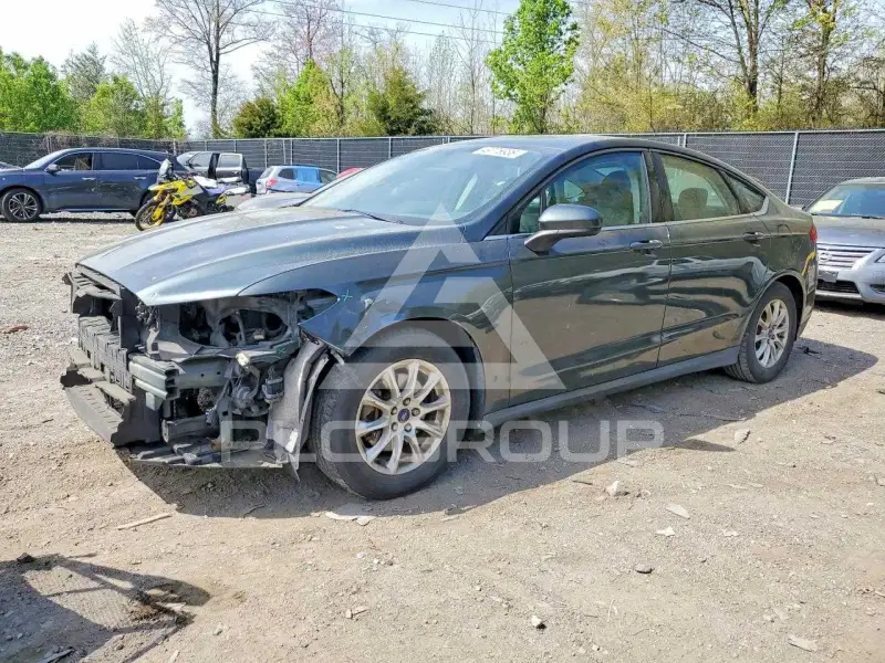 2015 Ford FUSION photo
