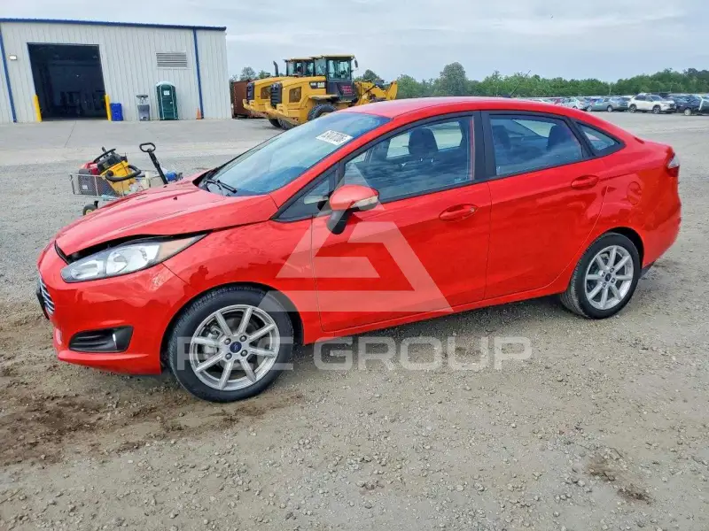 2015 Ford FIESTA фото