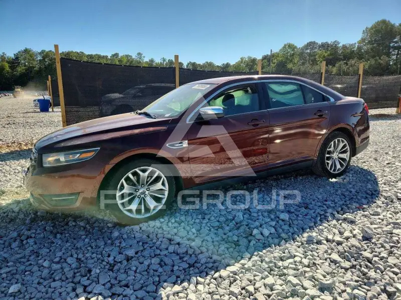 2015 Ford TAURUS фото